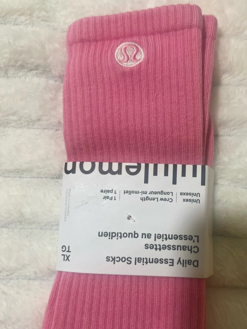 🩷 Lululemon Daily Essential Crew Socks – NWT
